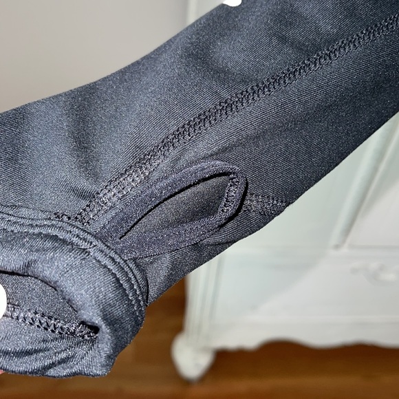 Nike Element Dri-Fit Black 1/2 Zip Running Top - Picture 2 of 9